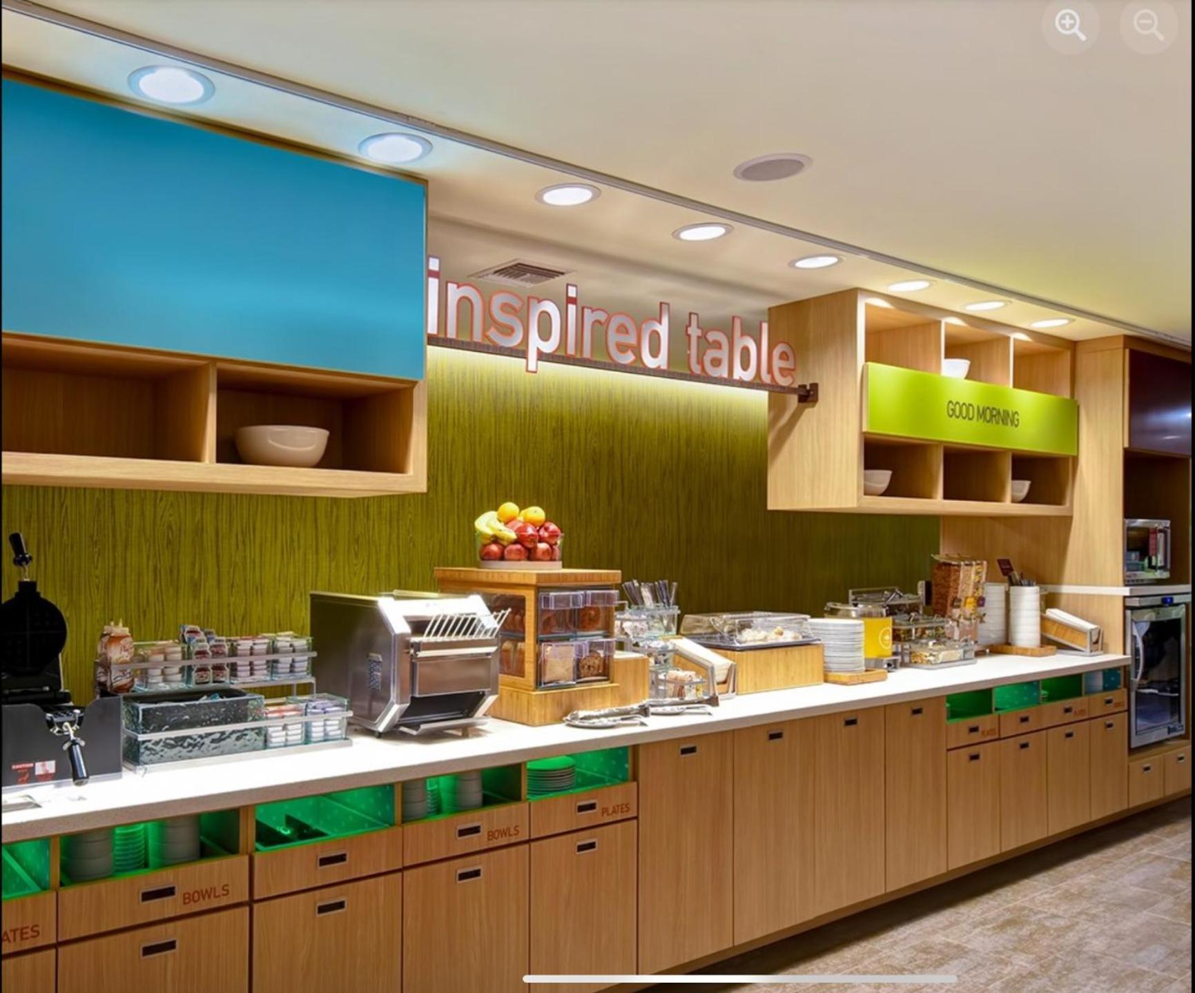 Home2 Suites By Hilton Newark Airport Exterior photo